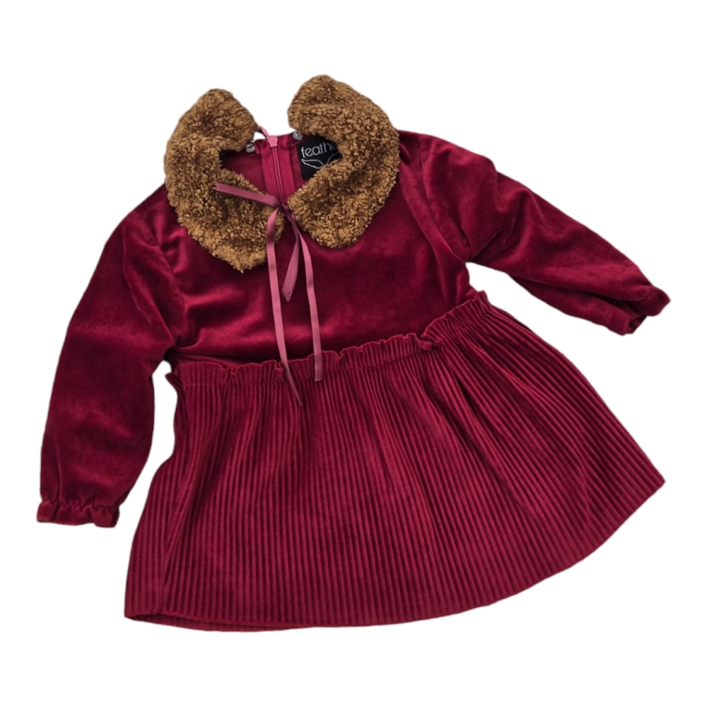Feathers Cranberry Red Velvet Dress Pleated Removable Shaggy Collar Size 2